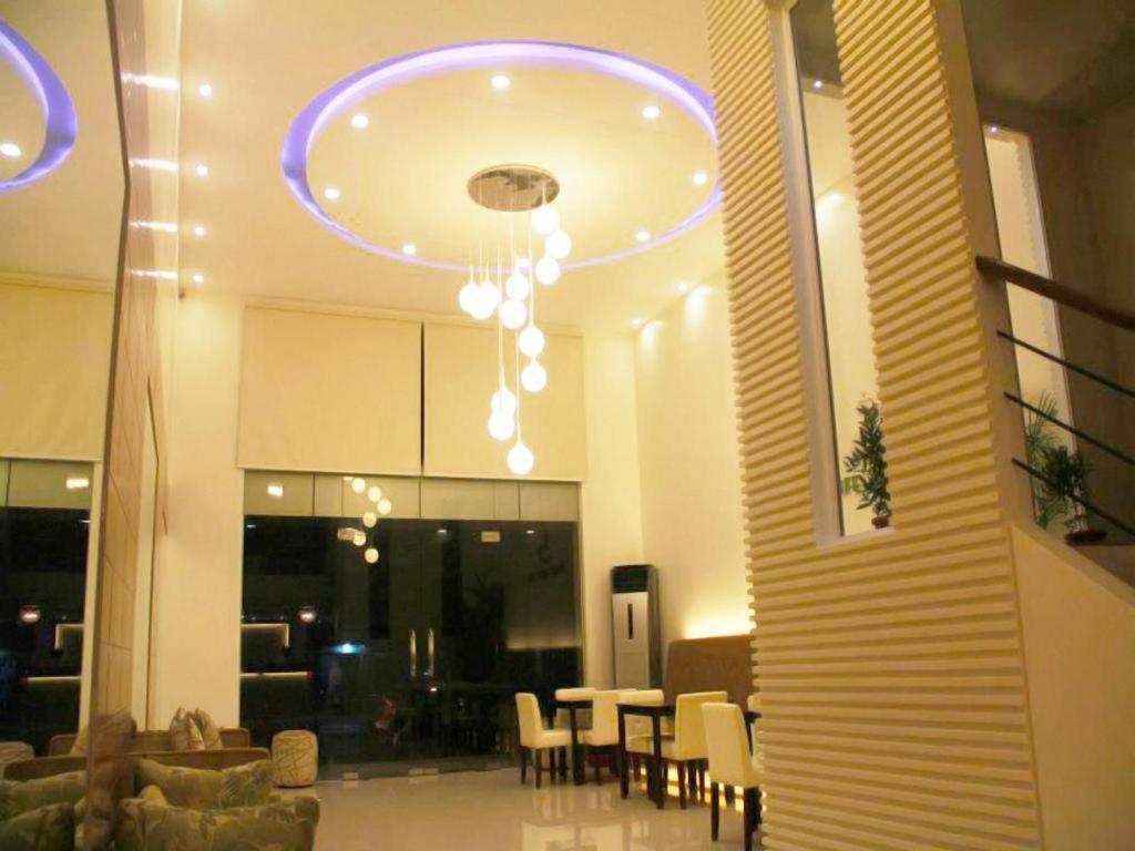 Manhattan Suites Inn Dumaguete City Exterior photo